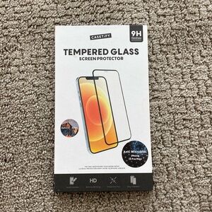 Casetify tempered glass screen protector - Iphone 13 pro max